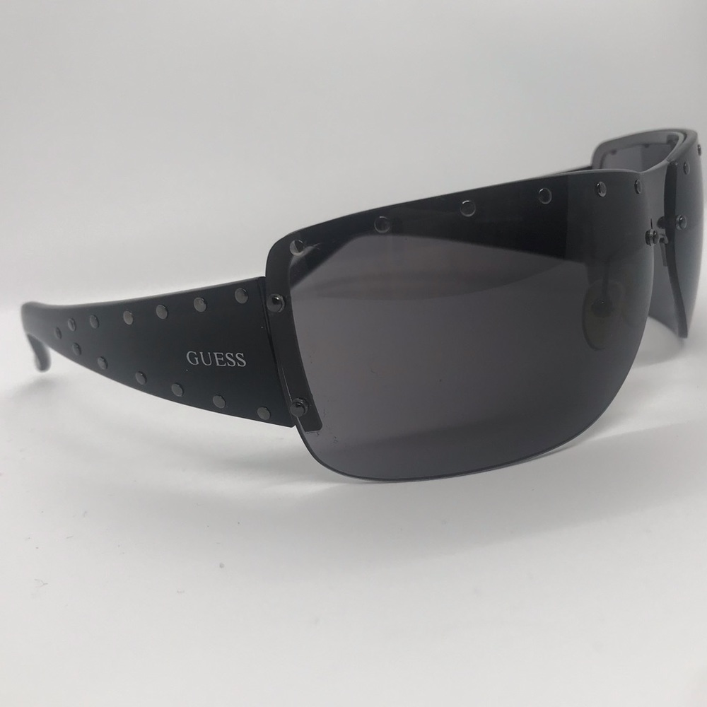 GUESS sunglasses by Marciano